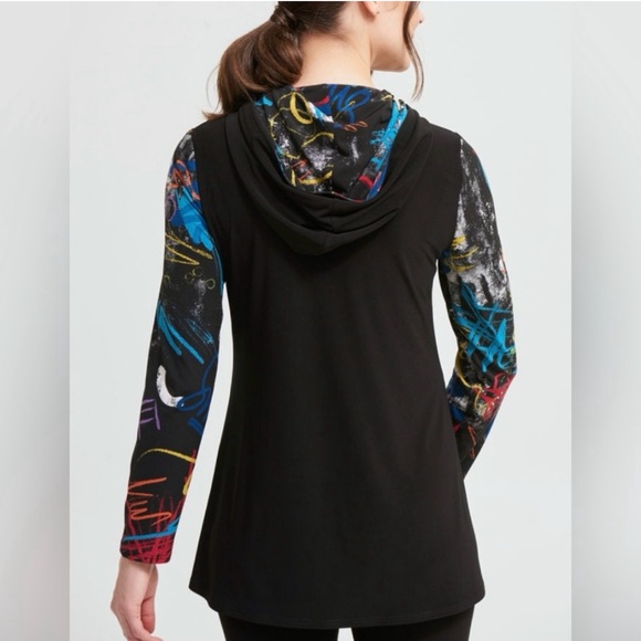 Joseph Ribkoff Women's Size 8 Graffiti Print
Jacket Hoodie - Picture 2 of 6